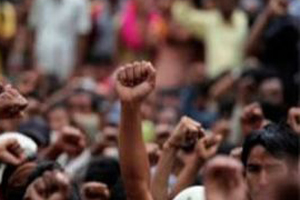 Göstericilere ateş açıldı: 22 yaralı