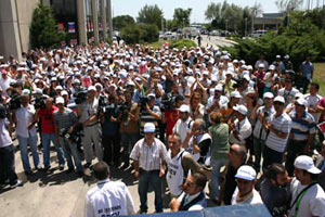 Sağlık çalışanları greve gidiyor