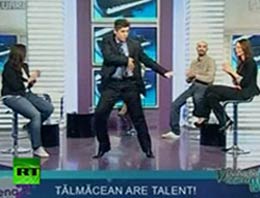 Herkes o politikacıya güldü, ülkesi hariç!