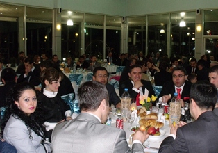 Şahin'e veda yemeği