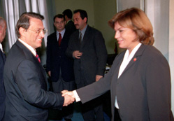 Erdoğan'a rakip aranıyor