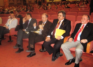 Maalesef, market açılışı değil