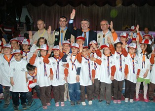 İzciler Mevlana Kültür Merkezi’nde buluştu