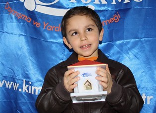 Küçük Şamil'den örnek davranış
