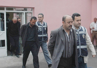 ''Saddam''ın çetesi çökertildi!