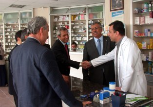 Yerlikaya Sarayönü'nde esnafla buluştu