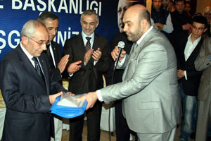 AK Parti'ye büyük katılım