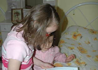 Kimsesiz çocuklara anne evi