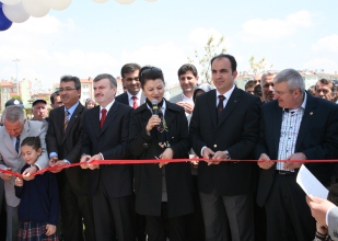 Selçuklu'da Sancaktepe Parkı açıldı