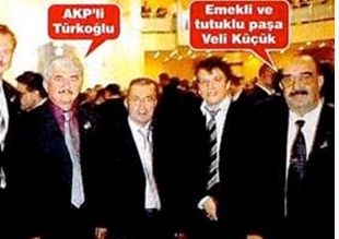 AK Partili aday Ergenekoncu'yla yan yana!
