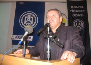 Gençlerimiz bihaber yetişiyor