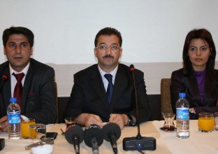 Genç avukatların mesleki sorunları konuşuldu