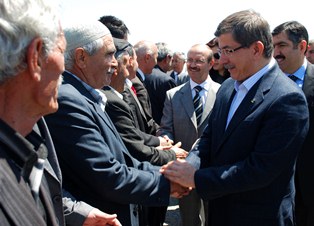 Davutoğlu 14'te 14 istedi!