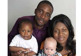 Siyahi çiftin beyaz tenli, sarışın bebeği Oldu!