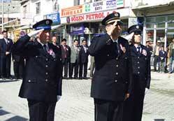Polis, huzur ve güvenin teminatıdır