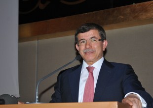 'Özürle kapanacak konu değil'