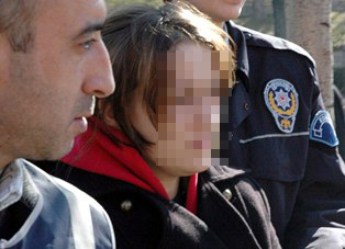 Sevgiliye üçüncü kararda müebbet hapis