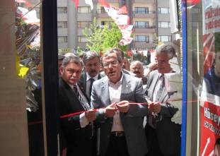 Atilla Kart seçim bürosu açtı