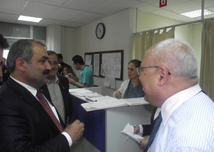 Etyemez seçim çalışmalarını sürdürüyor