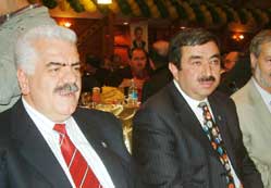 Mustafa Çevik, delegelerle buluştu
