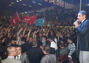 Yıldızdoğan sevenleriyle buluştu