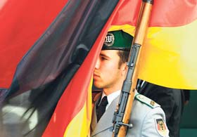 Hantallaşan alman ordusu küçülüyor!