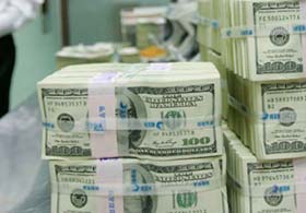 Dolardan günün ilk rakamları