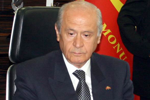 Bahçeli'den Engin Alan açıklaması