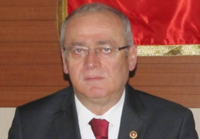 MHP'de Ümit Şafak da istifa etti