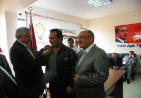 DP'den 200 kişi Ak Parti'ye geçti