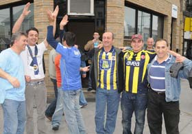 ABD'deki Fenerlilerin şampiyonluk coşkusu
