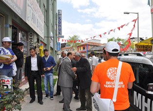 Tüfekçi: Halka rağmen siyaset olmaz