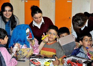 Öğrencilerden örnek davranış