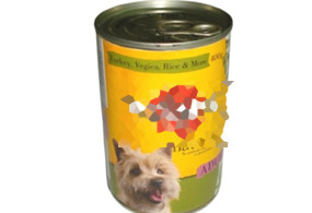 Askerlere köpek maması yedirdiler