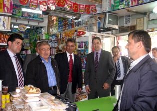 Üzülmez seçim çalışmalarına devam ediyor