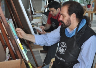Ressamlar büyük ilgi görüyor