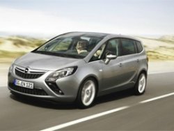 Zafira yollara iniyor