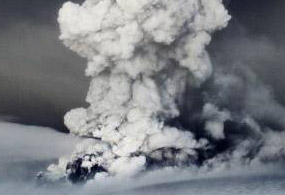 Avrupa'da volkan kabusu