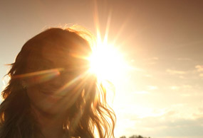 GÜNEŞLENİRKEN ÖLDÜ