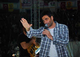 Uğur Işılak coşturdu