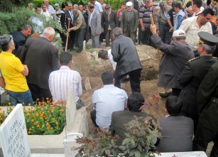 Duvardan düşen asker şehit oldu