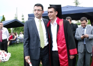 Kadınhanı MYO da mezuniyet sevinci