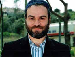 Cemaat liderinden MHP'ye destek