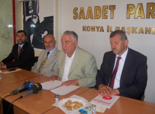 Veysel Candan: SP, TBMM'de bulunmalı