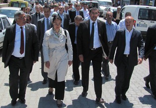 İktidara son 100 metre!