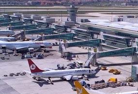Uçaklar doldu taştı