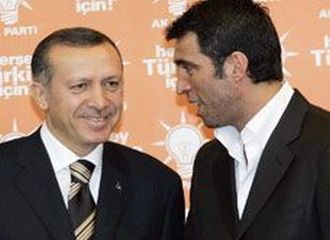Hakan Şükür Meclis'te..