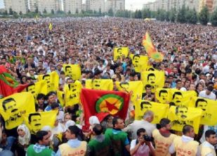 "Kürdistan ülkemiz, Diyarbakır başkentimiz"