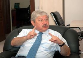Akaydın faturayı Baykal'a kesti