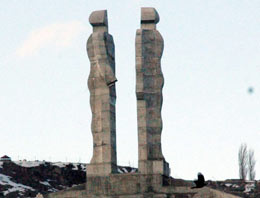 İnsanlık anıtı artık yok!